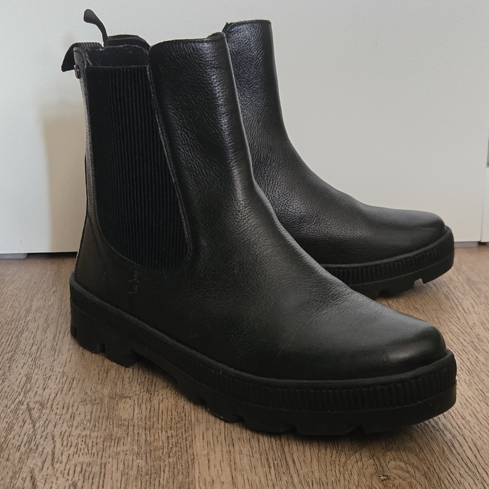 Lasocki Leather Chelsea Boots